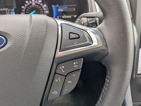 Used 2024 Ford Edge SEL w/ Convenience Package image 25