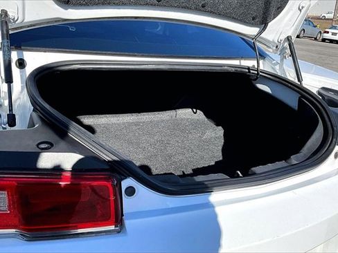 Used 2015 Chevrolet Camaro LT image 25