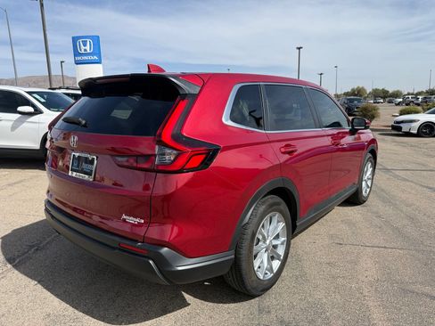 Used 2025 Honda CR-V EX image 5