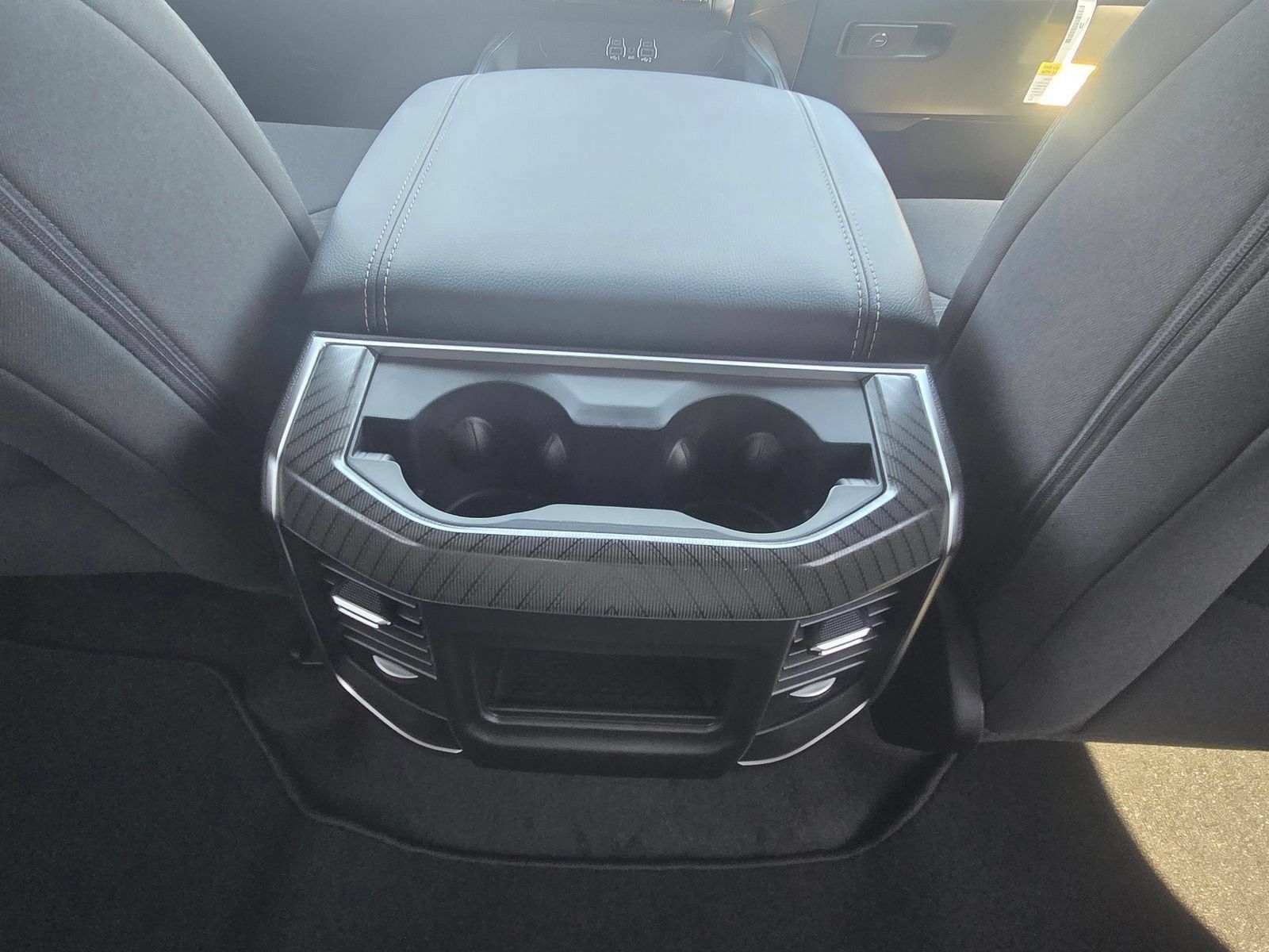 New 2026 RAM 1500 Express AWD/4WD image 6