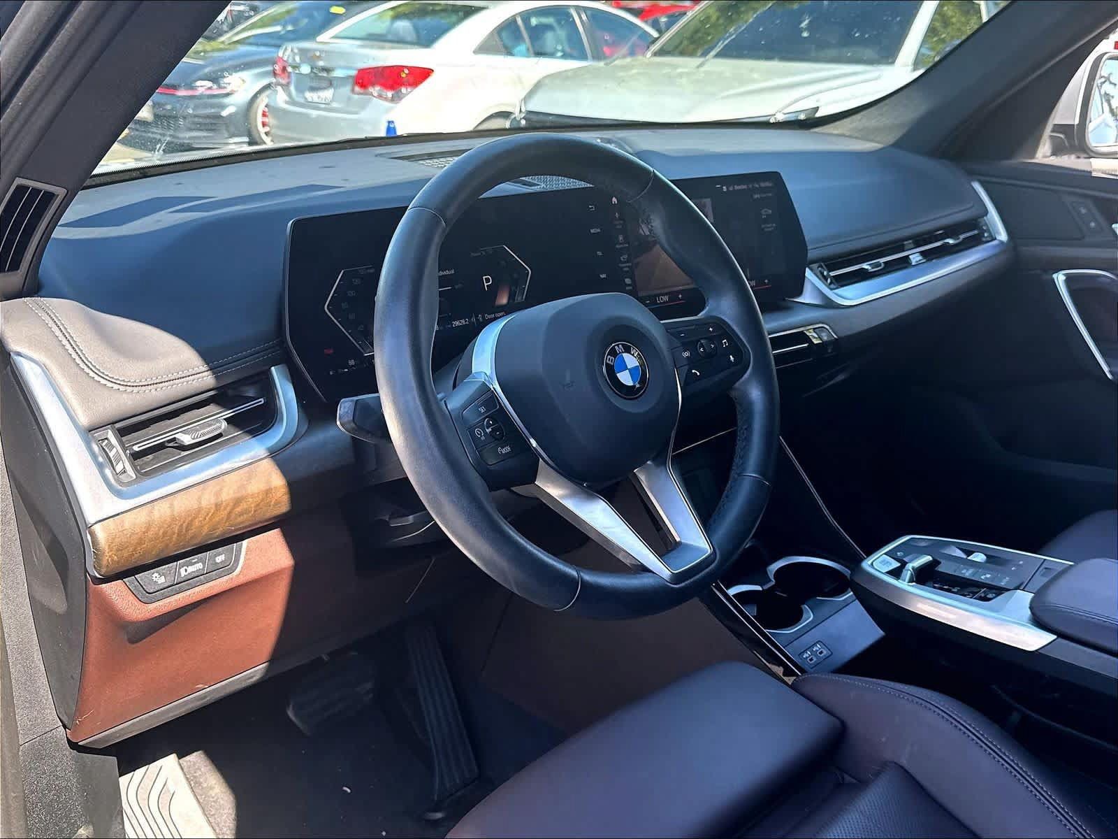 Used 2023 BMW X1 xDrive28i w/ Convenience Package AWD/4WD image 18