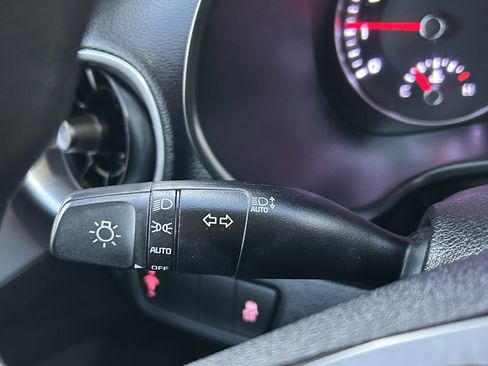 Used 2023 Kia Forte LXS image 21