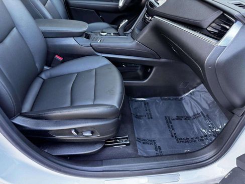 Used 2024 Cadillac XT6 Luxury w/ LPO, Floor Liner Package image 65