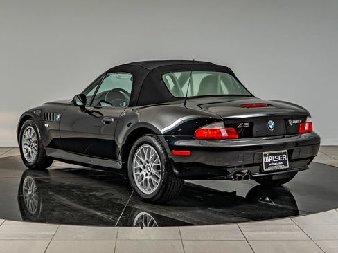 Used 2001 BMW Z3 2.5i RWD image 8