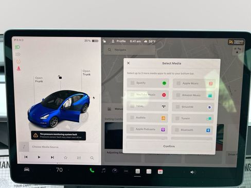 Used 2022 Tesla Model 3 Long Range AWD/4WD image 17