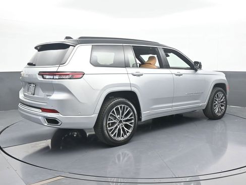 New 2025 Jeep Grand Cherokee L Summit image 6