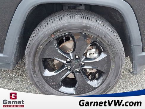 Used 2019 Jeep Compass Altitude image 9