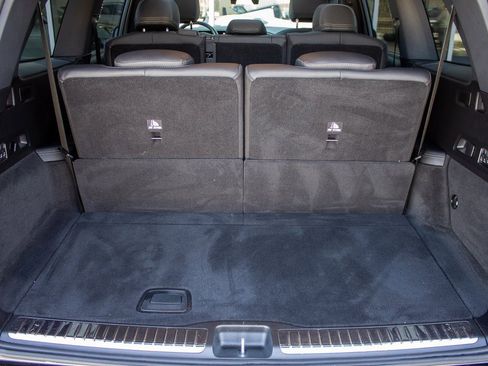 Used 2024 Mercedes-Benz GLS 450 4MATIC image 24