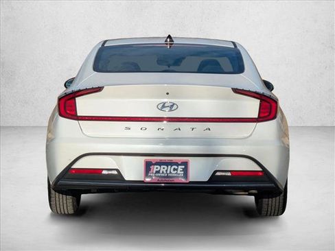 Used 2021 Hyundai Sonata SE w/ Cargo Package image 7