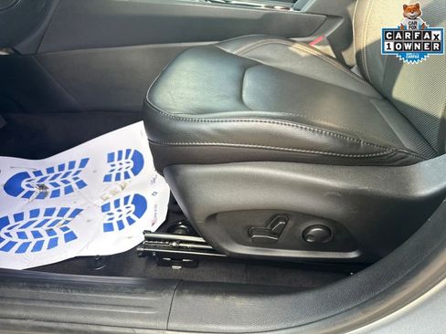 Certified 2022 Jeep Compass Limited image 13