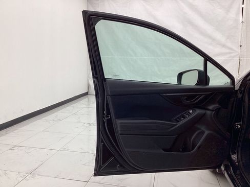 Used 2018 Subaru Impreza 2.0i AWD/4WD image 18