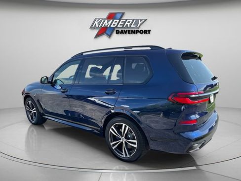 Used 2027 BMW X7 xDrive40i w/ M Sport Package AWD/4WD image 3