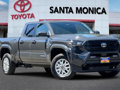 Used 2025 Toyota Tacoma SR5