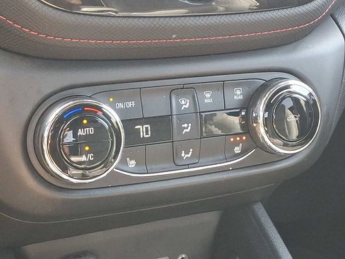 Used 2023 Chevrolet TrailBlazer RS w/ Convenience Package FWD image 15