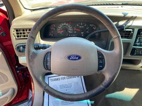 Used 2002 Ford Excursion XLT RWD image 13