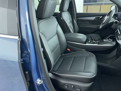 New 2025 Buick Enclave Preferred w/ Power Package image 28