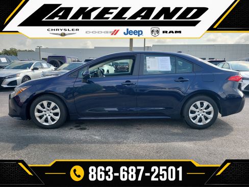 Used 2026 Toyota Corolla LE FWD image 7