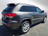 Used 2017 Jeep Grand Cherokee Limited image 3