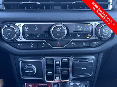 New 2026 Jeep Wrangler Unlimited Rubicon w/ Safety Group image 7