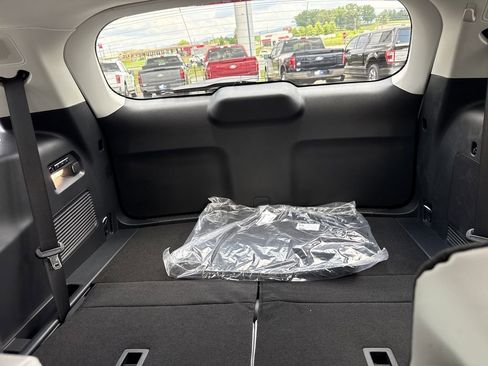 New 2026 Ford Explorer Platinum w/ LUX Leather Package AWD/4WD image 22