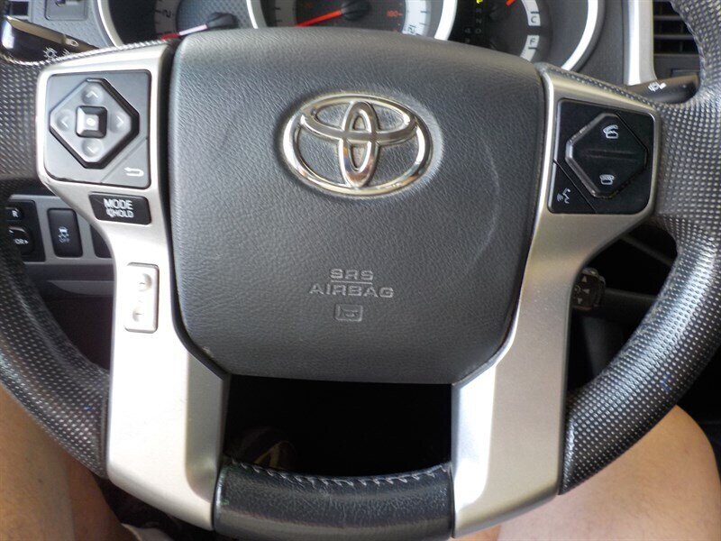 Used 2014 Toyota Tacoma PreRunner w/ TRD Off-Road Package RWD image 18