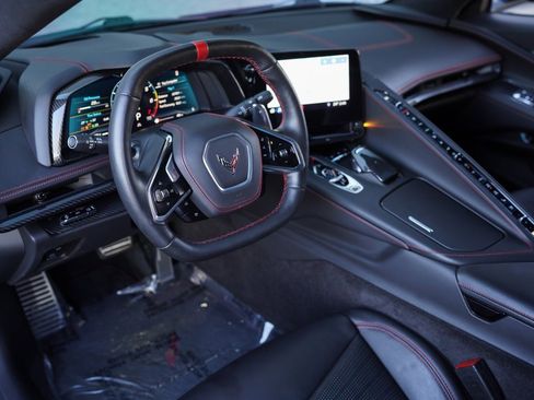 Used 2020 Chevrolet Corvette Stingray w/ 3LT Preferred Equipment Group image 20