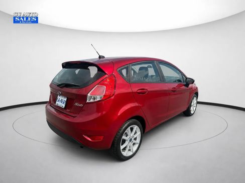 Used 2017 Ford Fiesta SE w/ Equipment Group 201A FWD image 7