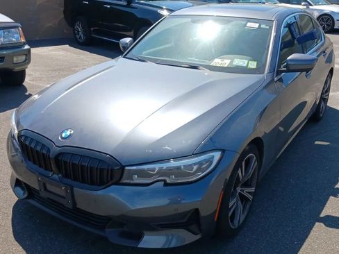 Used 2022 BMW 330i xDrive Sedan w/ Premium Package 2 AWD/4WD image 2