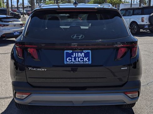 Used 2025 Hyundai Tucson SEL image 3