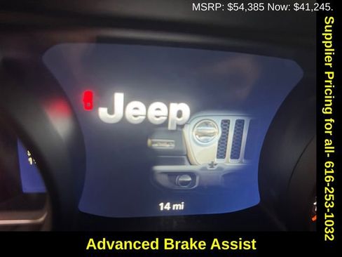 New 2025 Jeep Gladiator Sport image 9