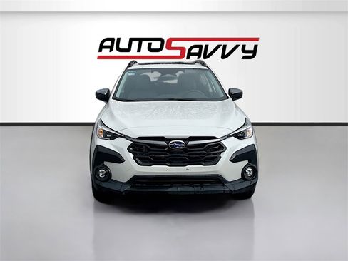 Used 2024 Subaru Crosstrek 2.0i Premium image 2