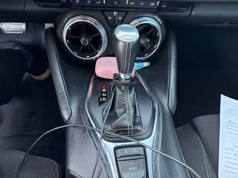 Used 2022 Chevrolet Camaro LT image 11
