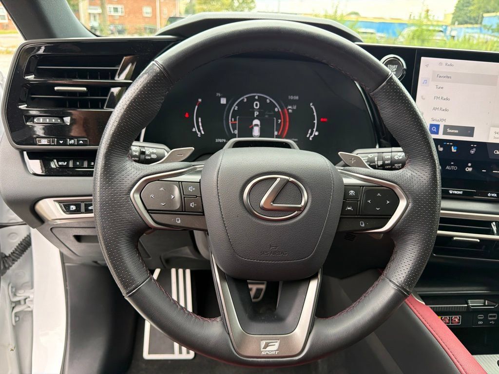 Used 2024 Lexus RX 350 F Sport w/ Convenience Package AWD/4WD image 17