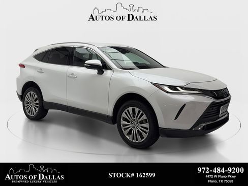 Used 2024 Toyota Venza XLE AWD/4WD image 1