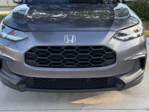 Used 2023 Honda HR-V LX image 5