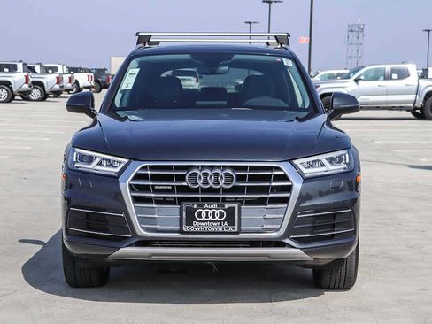 Used 2019 Audi Q5 2.0T Premium Plus w/ Premium Plus Package AWD/4WD image 2