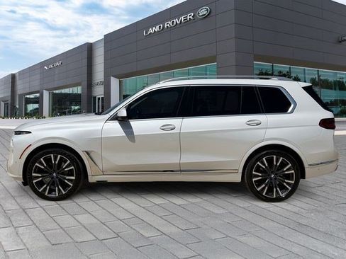 Used 2023 BMW X7 xDrive40i w/ Executive Package AWD/4WD image 2