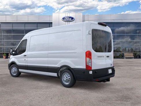 New 2026 Ford Transit 250 148 Medium Roof w/ Load Area Protection Package RWD image 6