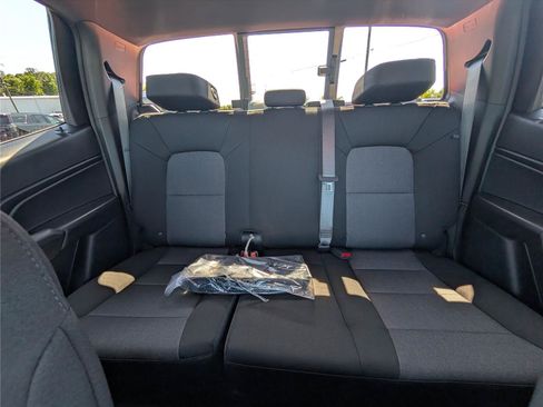 New 2026 Chevrolet Colorado Trail Boss AWD/4WD image 14