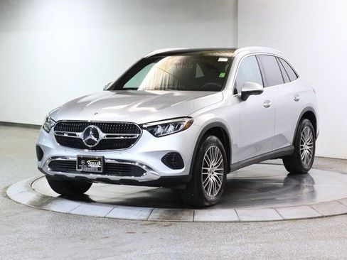 Certified 2025 Mercedes-Benz GLC 300 4MATIC image 13