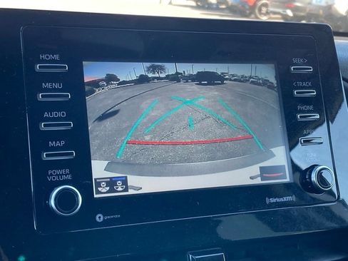 Used 2024 Toyota Camry SE image 21