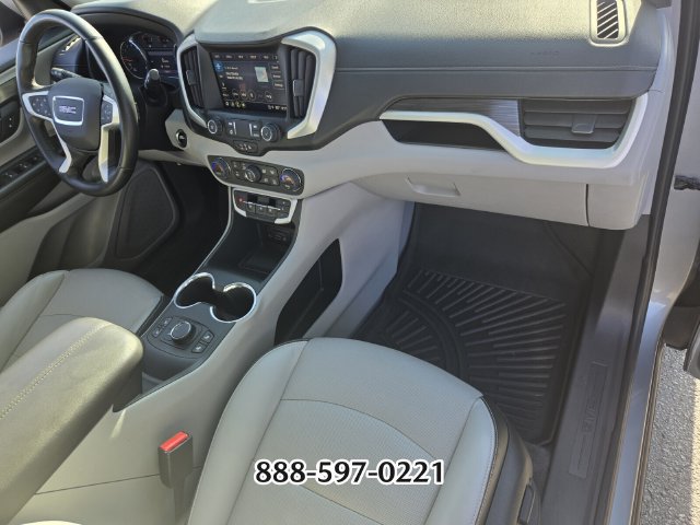 Used 2023 GMC Terrain SLT FWD image 18