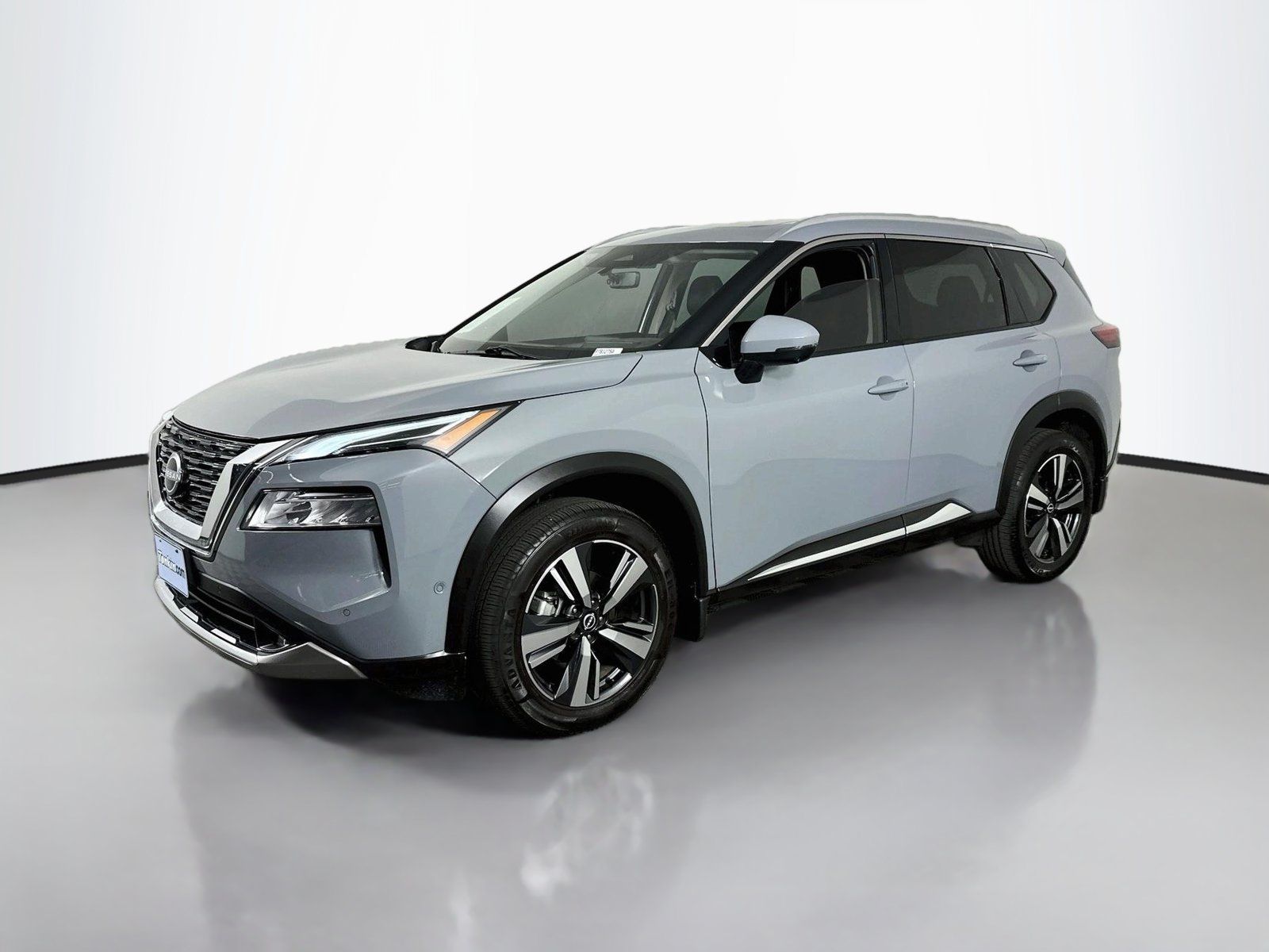 Used 2022 Nissan Rogue Platinum w/ Head-Up Display Package AWD/4WD image 3