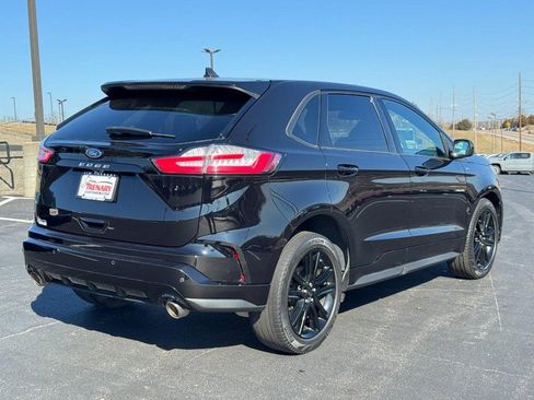 Used 2021 Ford Edge ST-Line image 3