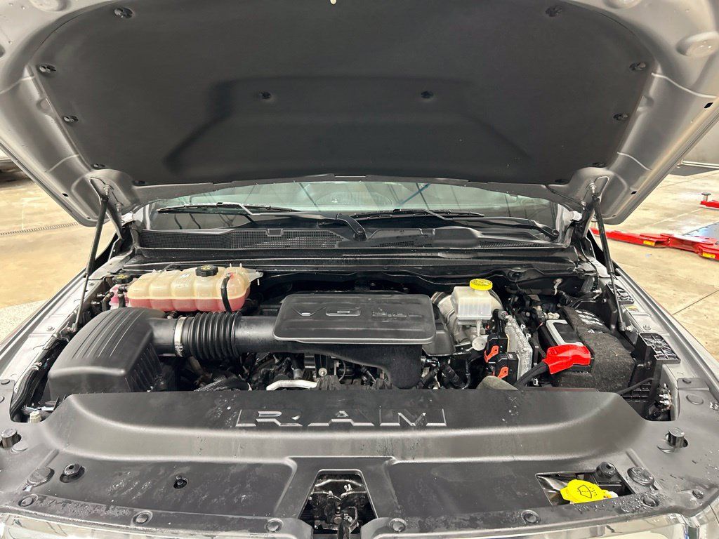 Used 2022 RAM 1500 Big Horn AWD/4WD image 31