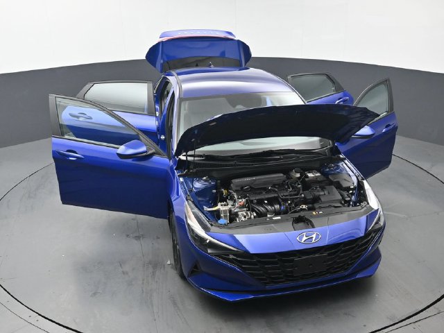 Used 2023 Hyundai Elantra SEL FWD image 47