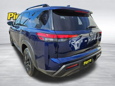Used 2025 Nissan Pathfinder SV AWD/4WD image 3