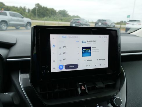 Used 2023 Toyota Corolla LE image 25