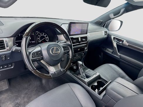 Used 2022 Lexus GX 460 Premium w/ Premium Package image 7