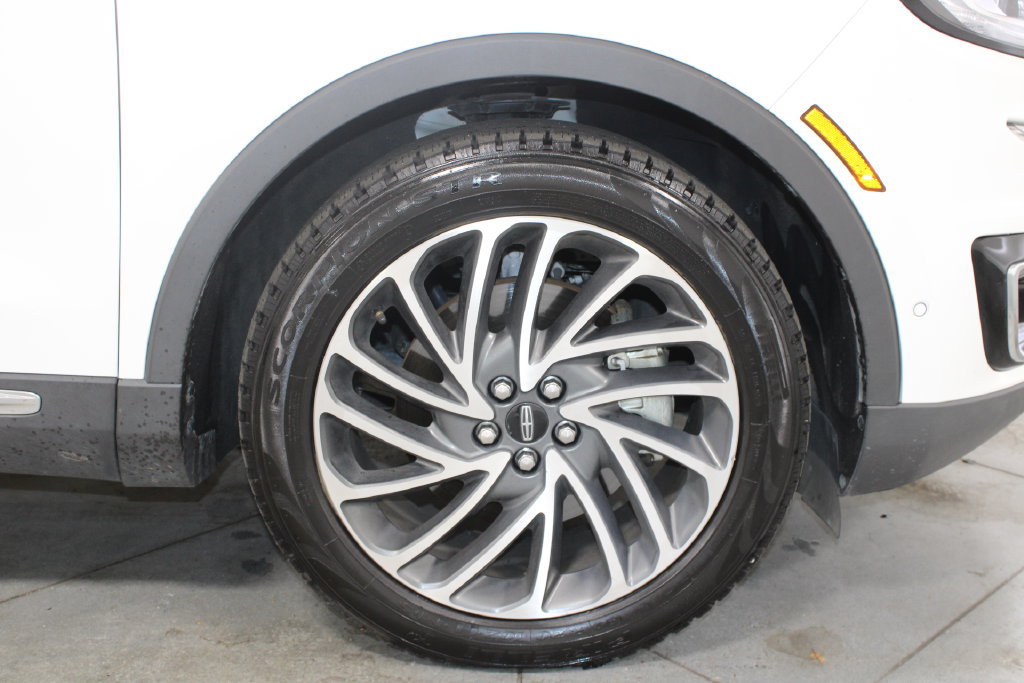 Used 2020 Lincoln Nautilus Reserve w/ Equipment Group 201A FWD image 71